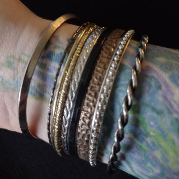 Mixed Metal Bangle Bracelet Set - Picture 3 of 5